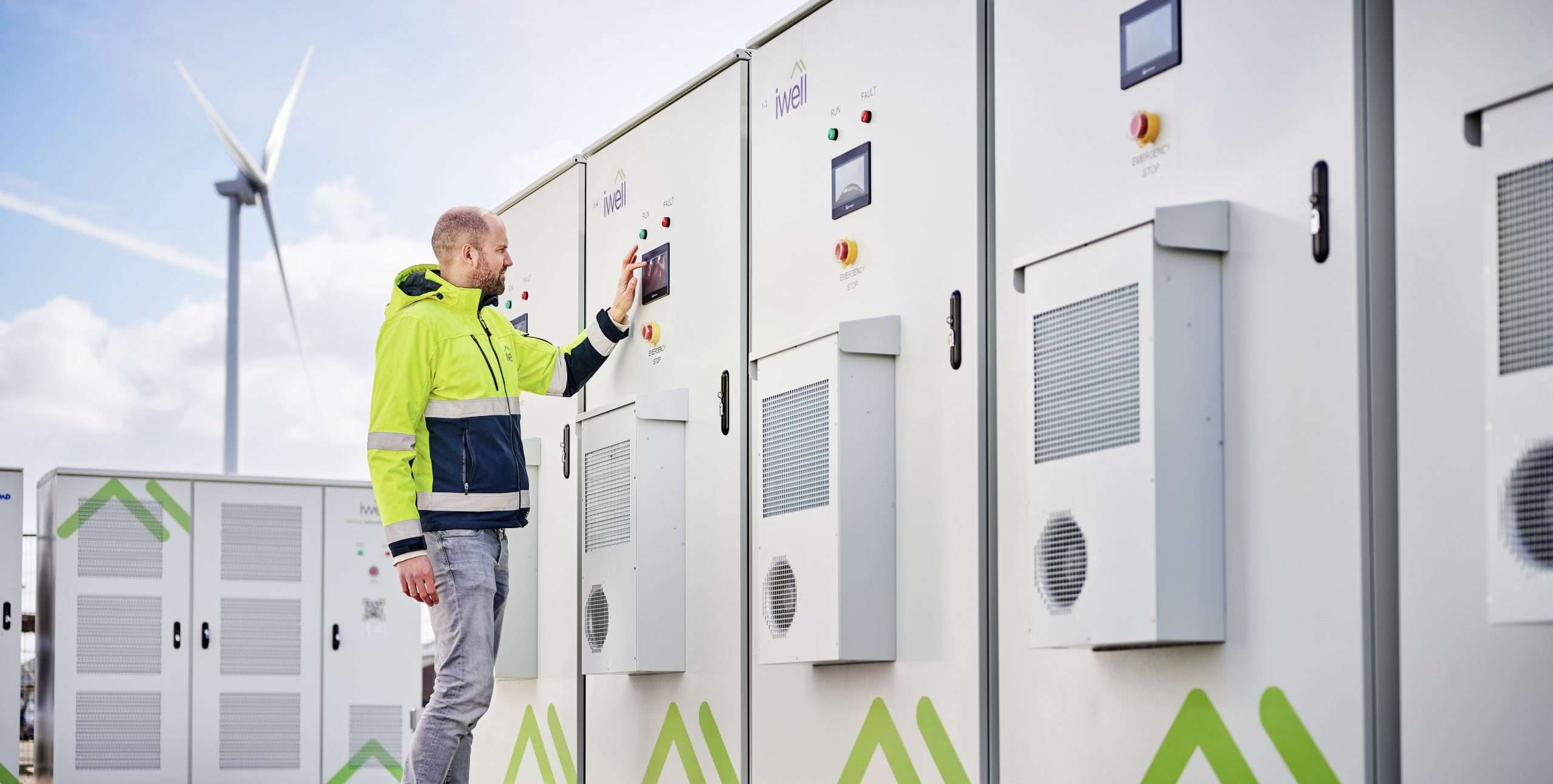 iwell propulse la transition énergétique belge avec des systèmes de batteries intelligents